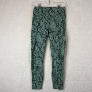 Fabletics Womens Green Snake Print Capri Leggings Stretch XXS XXSMALL